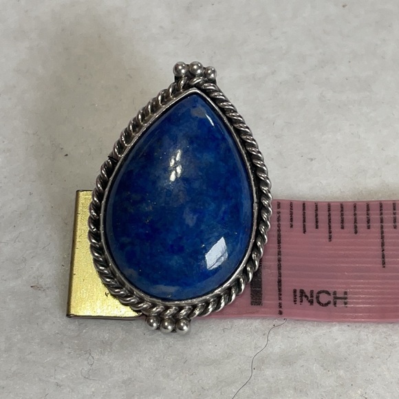 Sterling and Lapis Lazurite oval earrings signed SS. 1.25” - Picture 7 of 8